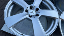 Load image into Gallery viewer, 4x Alufelge 18 Zoll 8.5" 5x112 49ET A2074010502 Mercedes-Benz Rim Wheel FEL3006344862fi