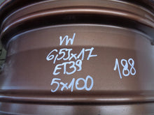 Laden Sie das Bild in den Galerie-Viewer, 1x Alufelge 17 Zoll 6.5" 5x100 39ET 2GM601025T Vw Rim Wheel FEL1037260160zm