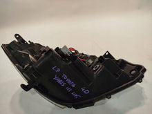 Load image into Gallery viewer, Frontscheinwerfer Toyota Yaris PPH13990 Links Scheinwerfer Headlight