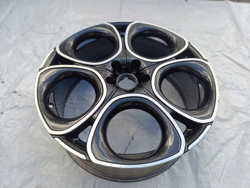 1x Alufelge 20 Zoll 8.0" 5x110 37ET 50290617 50569175 Alfa Romeo Rim Wheel FEL7208553757bf