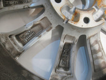 Load image into Gallery viewer, 1x Alufelge 16 Zoll 6.5" 5x114.3 44ET 403005287R Renault Megane 1 Iv Rim Wheel FEL7284276136xk