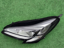 Laden Sie das Bild in den Galerie-Viewer, Frontscheinwerfer Opel Corsa E 1EF011830-05 LED Links Scheinwerfer Headlight SCH7748134333ol