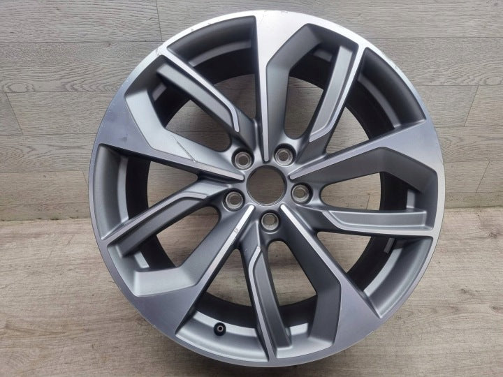 1x Alufelge 19 Zoll 5x112 81A601025AC Audi Q2 Rim Wheel FEL5396782317ys
