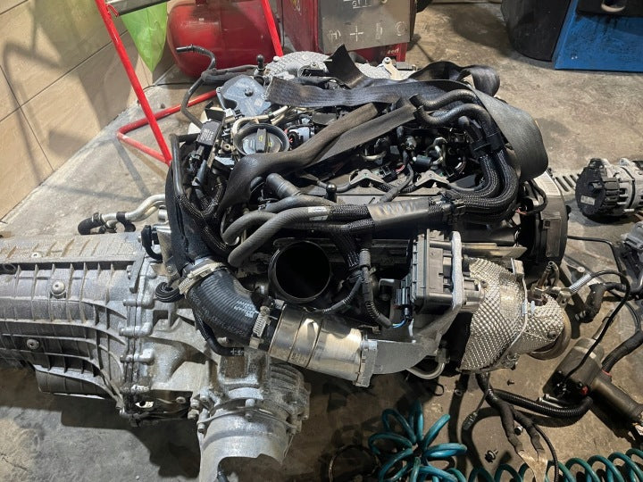Motor Audi A5 A4 DEZ 2.0 TDI Diesel Engine Unkomplett MOT7686584542td