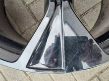 Laden Sie das Bild in den Galerie-Viewer, 1x Alufelge 20 Zoll 10.5&quot; 5x108 38ET MX53-1007-DA Jaguar Rim Wheel
