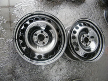 Laden Sie das Bild in den Galerie-Viewer, 1x Alufelge 17 Zoll 7.5" 5x108 55ET Glanz Silber Ford Mondeo Rim Wheel FEL1770942064ft