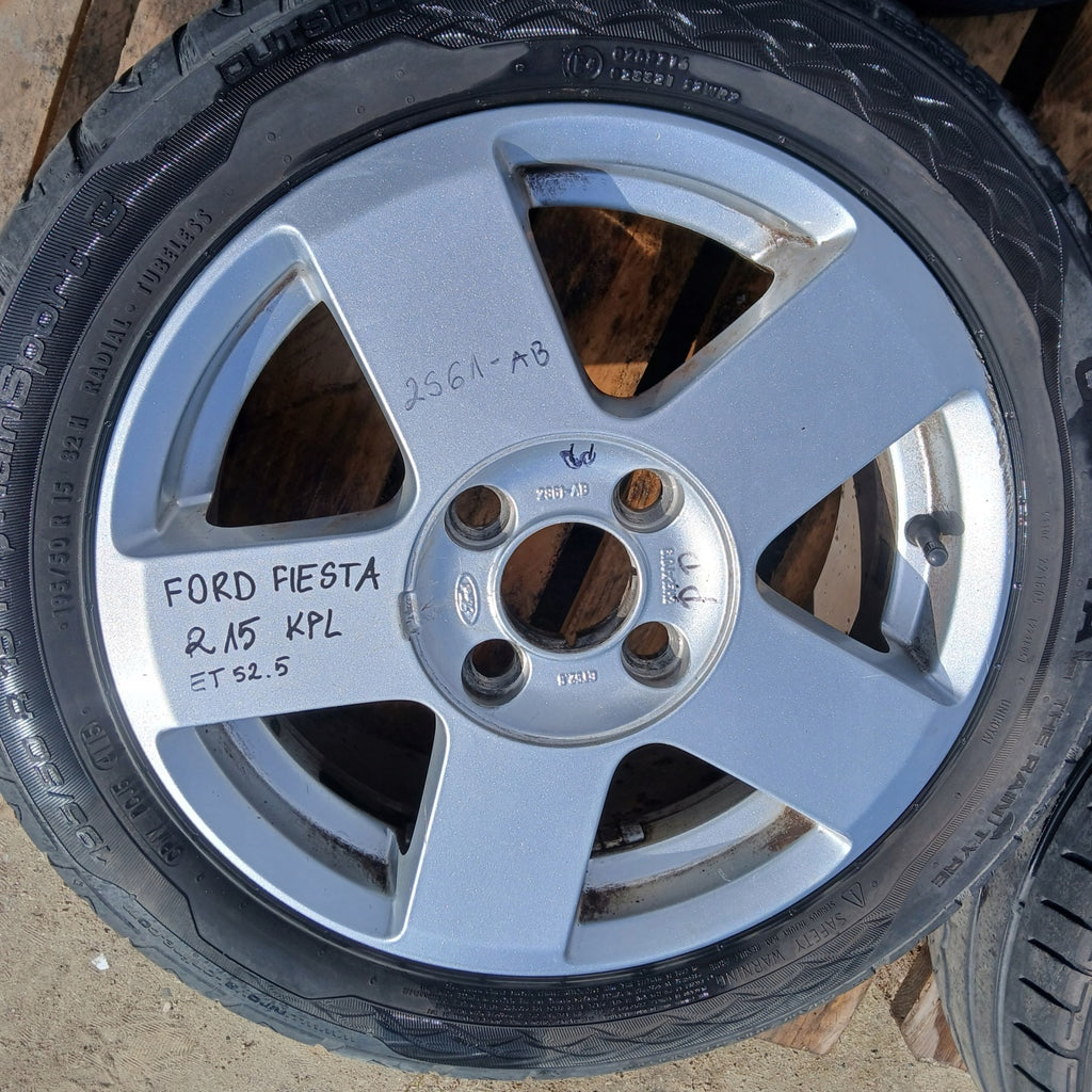 4x Alufelge 15 Zoll 6.0" 4x108 52 5ET Silber Ford Fiesta I Rim Wheel FEL8828153407ho