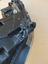 Laden Sie das Bild in den Galerie-Viewer, Frontscheinwerfer Honda Hrv Hr-V 100-18205 Full LED Links Scheinwerfer Headlight