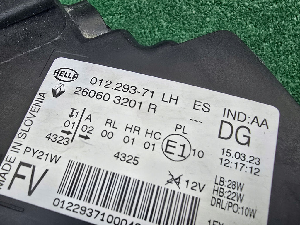 Frontscheinwerfer Renault Scenic 260109047R 260603201R Ein Satz Headlight SCH1421103574sj