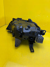 Laden Sie das Bild in den Galerie-Viewer, Frontscheinwerfer Opel Astra L 9852849880 LED Links Scheinwerfer Headlight SCH6689681140io