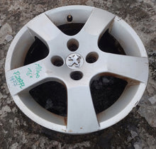 Load image into Gallery viewer, 1x Alufelge 16 Zoll 6.0" 4x108 27ET Matt Silber 9686100080 Peugeot 207 Rim Wheel FEL6469441156oj