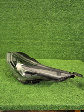 Load image into Gallery viewer, Frontscheinwerfer Kia Ceed 92101J7100 LED Links Scheinwerfer Headlight SCH3560745945fx