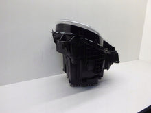 Laden Sie das Bild in den Galerie-Viewer, Frontscheinwerfer Land Rover Defender L8B2-13W030 LED Rechts oder Links