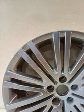Laden Sie das Bild in den Galerie-Viewer, 1x Alufelge 17 Zoll 7.0" 5x100 46ET Glanz Zum Streichen 6R0601025 VW Polo FEL6598598891qh