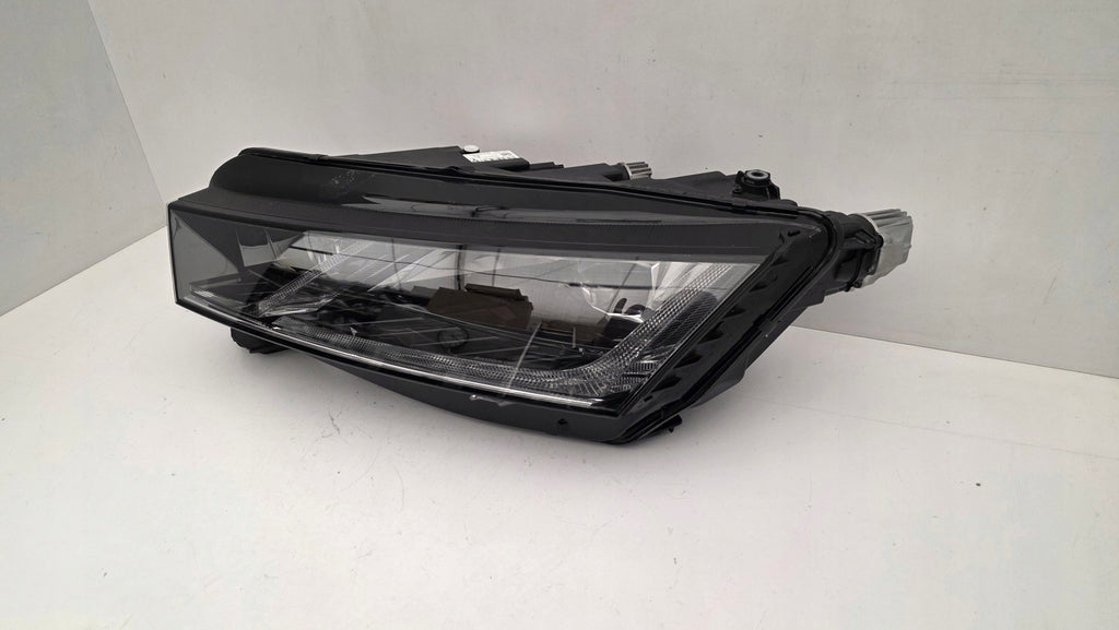 Frontscheinwerfer Skoda Octavia IV 5E4941015B LED Ein Stück (Rechts oder Links) SCH4463924760ex