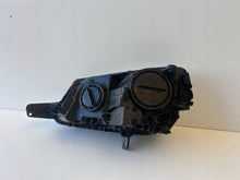 Laden Sie das Bild in den Galerie-Viewer, Frontscheinwerfer Skoda Yeti 5L1941016D Rechts Scheinwerfer Headlight