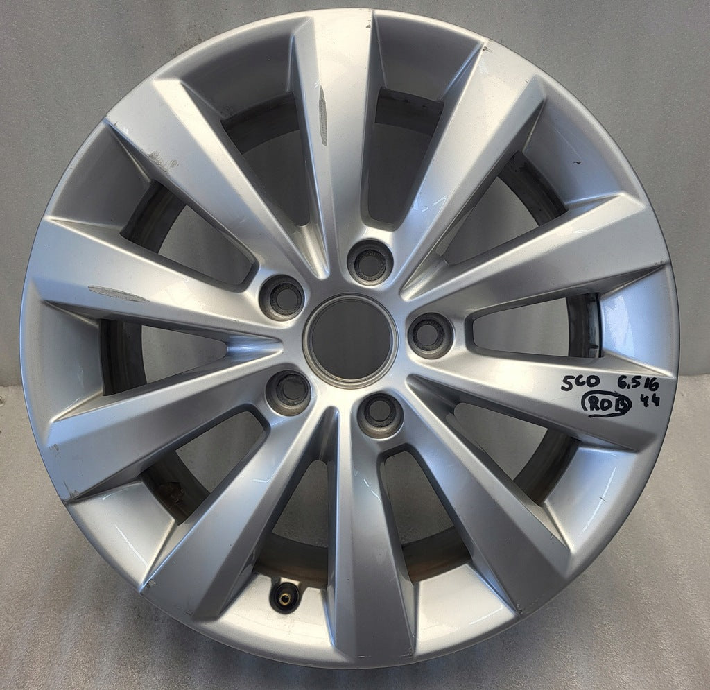 1x Alufelge 16 Zoll 6.5" 5x112 44ET Glanz Silber 5C0601025T VW Passat B7 FEL8331727921sb