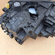 Laden Sie das Bild in den Galerie-Viewer, Frontscheinwerfer Skoda Scala 657941016A Full LED Rechts Scheinwerfer Headlight SCH7086201895vj