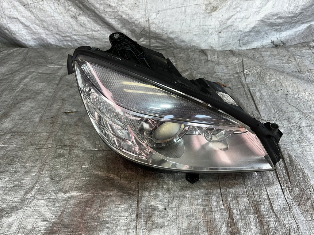 Frontscheinwerfer Mercedes-Benz W204 Xenon Rechts Scheinwerfer Headlight