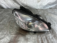 Load image into Gallery viewer, Frontscheinwerfer Mercedes-Benz W204 Xenon Rechts Scheinwerfer Headlight