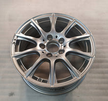 Laden Sie das Bild in den Galerie-Viewer, 1x Alufelge 16 Zoll 6.5&quot; 5x112 38ET A2054012400 Mercedes-Benz W205 Rim Wheel