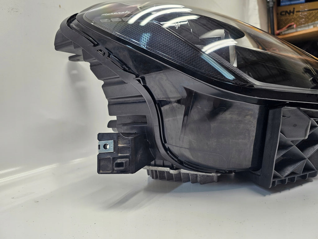 Frontscheinwerfer Maserati I 06702930730 LED Rechts Scheinwerfer Headlight SCH9699817578nc