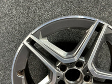 Laden Sie das Bild in den Galerie-Viewer, 1x Alufelge 18 Zoll A1774011500 Mercedes-Benz Cla C118 Rim Wheel FEL3977913540bt