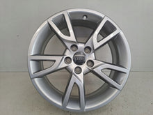 Load image into Gallery viewer, 1x Alufelge 17 Zoll 6.5&quot; 5x112 33ET Glanz Silber 8U0071497 Audi Rim Wheel