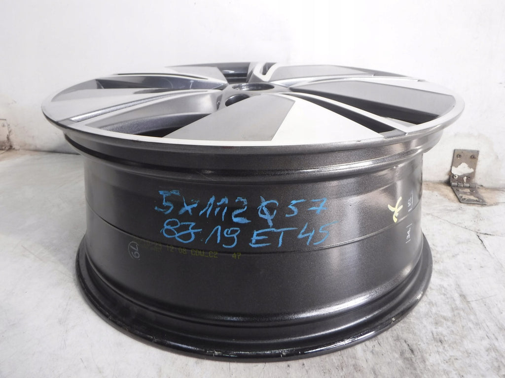 1x Alufelge 19 Zoll 8.0" 5x112 45ET Glanz Silber 5LA601025A Audi Ateca Enyaq I FEL5577042740ub