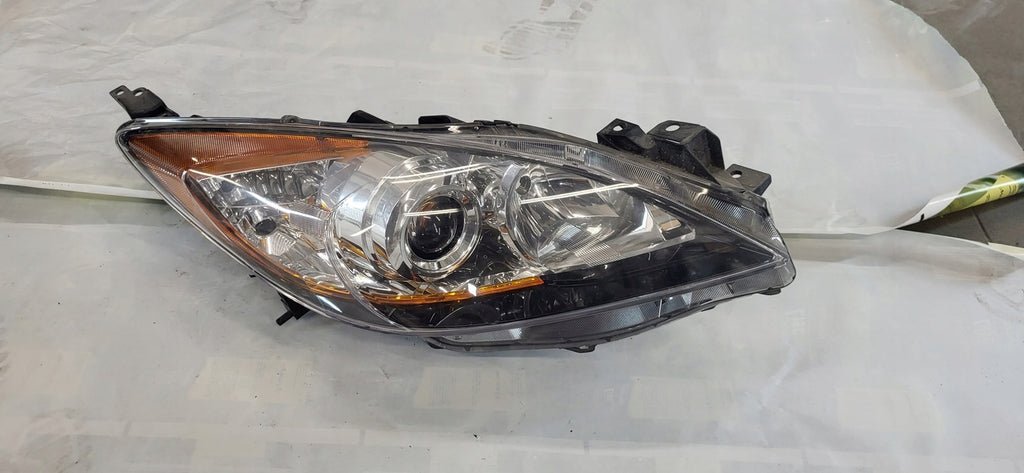 Frontscheinwerfer Mazda 3 BDG7-51030 Rechts Scheinwerfer Headlight