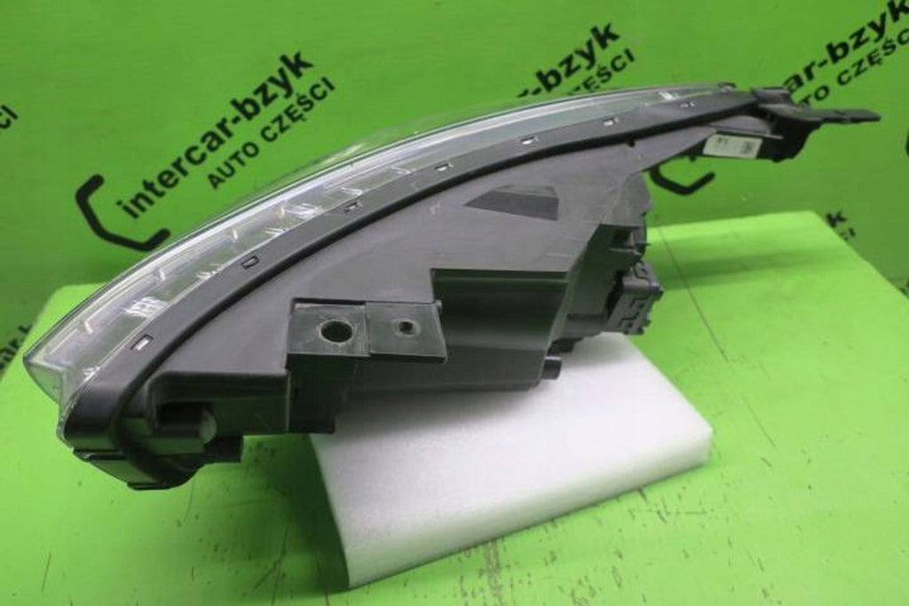 Frontscheinwerfer Kia Rio 92102-H8 Rechts Scheinwerfer Headlight SCH3959851353wv