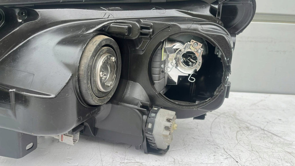 Frontscheinwerfer Toyota Rav 4 CVH2062 Xenon Rechts Scheinwerfer Headlight SCH7023480617am