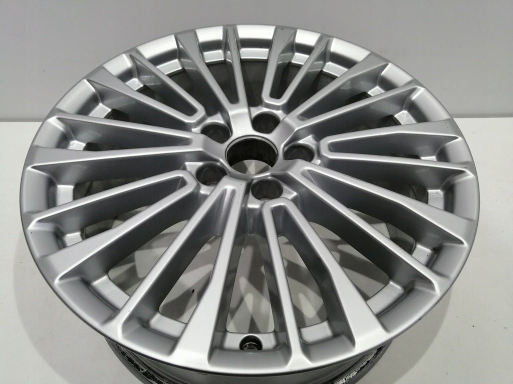 1x Alufelge 18 Zoll 8.0" 5x112 39ET Glanz Silber 4K0601025C Audi A6 C8 Rim Wheel FEL2673642324zw