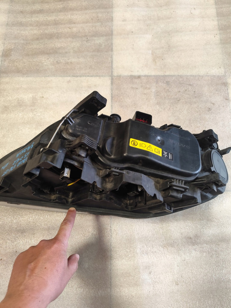 Frontscheinwerfer Volvo V70 31420014 Rechts Scheinwerfer Headlight SCH7819072053gv