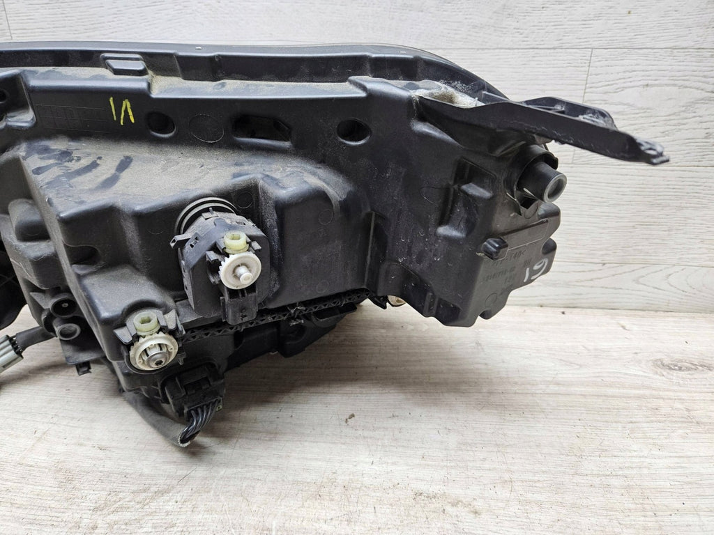 Frontscheinwerfer Mercedes-Benz X-Class A4709060900 260105XB1B Rechts Headlight SCH1321963952ze