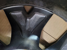 Load image into Gallery viewer, 1x Alufelge 16 Zoll 6.5" 4x100 45ET Glanz Silber 403004026R Renault Rim Wheel FEL6603342770cp