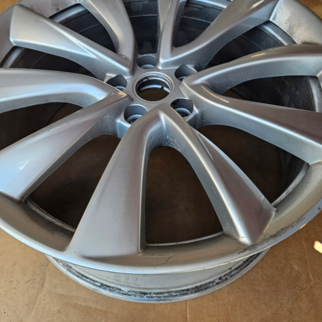 1x Alufelge 19 Zoll 8.5" 5x114.3 35ET Glanz Silber 1044227-00-D Tesla Model 3 FEL1950672401rh