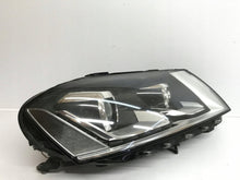 Laden Sie das Bild in den Galerie-Viewer, Frontscheinwerfer VW Passat B7 90005333 3AB941752 LED Rechts Headlight