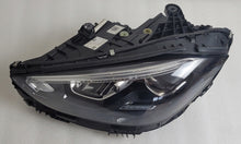 Laden Sie das Bild in den Galerie-Viewer, Frontscheinwerfer Mercedes-Benz W206 A2068260100 A2069063903 LED Links Headlight SCH9654441428ah