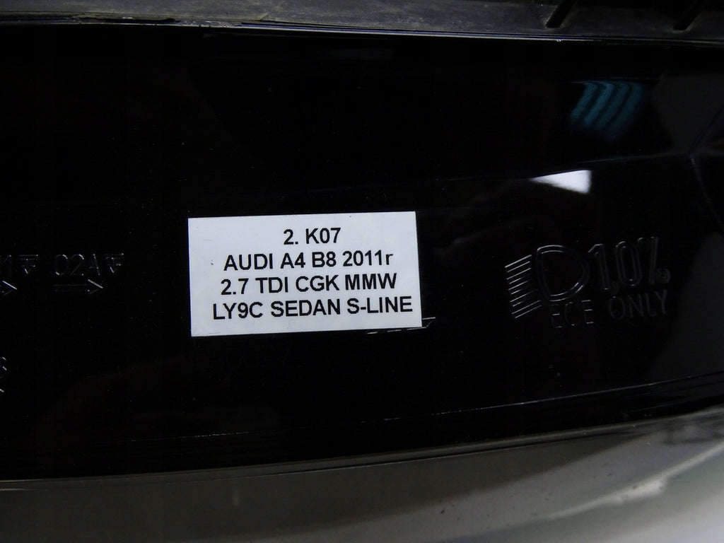 Frontscheinwerfer Audi A4 B8 8K0941003Q Xenon Ein Stück (Rechts oder Links) SCH8694502418wt