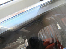 Laden Sie das Bild in den Galerie-Viewer, Frontscheinwerfer Renault Master 260609073R- 260609073R260609073R Links SCH5481780365cm