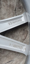 Laden Sie das Bild in den Galerie-Viewer, 1x Alufelge 17 Zoll 7.5" 5x112 30ET 6883518 BMW 3 G21 G22 G20 G23 2 G42 FEL1165944579ft