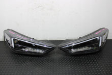Load image into Gallery viewer, Frontscheinwerfer Hyundai Tucson 92101-D7700 92102-D7700 LED Rechts oder Links