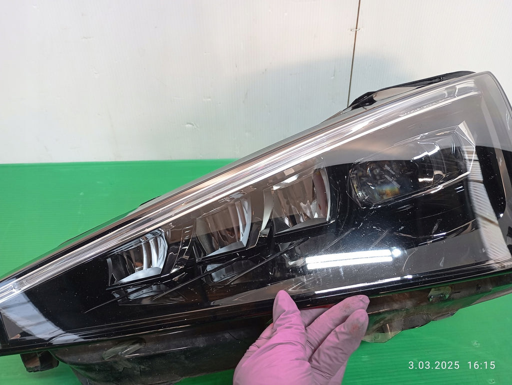 Frontscheinwerfer Skoda Scala 657941015A Full LED Ein Stück (Rechts oder Links) SCH5821408149nd
