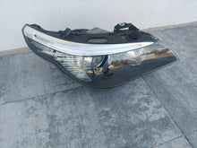Laden Sie das Bild in den Galerie-Viewer, Frontscheinwerfer BMW E60 E61 7044672 Rechts Scheinwerfer Headlight SCH8045520910po