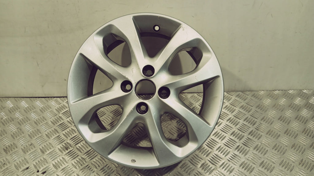 1x Alufelge 15 Zoll 5.5" 4x110 50ET 3HM1ACC1434 Nissan Micra I K12 Rim Wheel FEL9932357510et