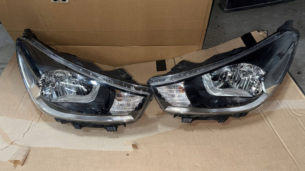 Frontscheinwerfer Kia Rio Ein Stück (Rechts oder Links) Scheinwerfer Headlight