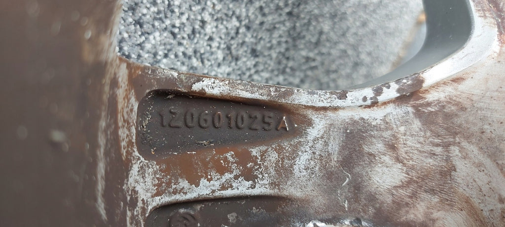 1x Alufelge 16 Zoll 6.5" 5x112 50ET IZ0601025A Skoda Octavia Ii Rim Wheel