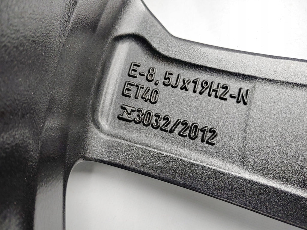 4x Alufelge 19 Zoll 8.5" 5x112 40ET Glanz Silber 4K0601025AJ Audi A6 C7 FEL6379668837cs