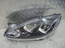 Laden Sie das Bild in den Galerie-Viewer, Frontscheinwerfer Ford Kuga LV4B-13W029-AK LV4B-13W030-AK LED Rechts oder Links SCH7825359804yr
